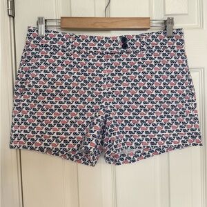 Wome Vineyard Vines 4th of July shorts